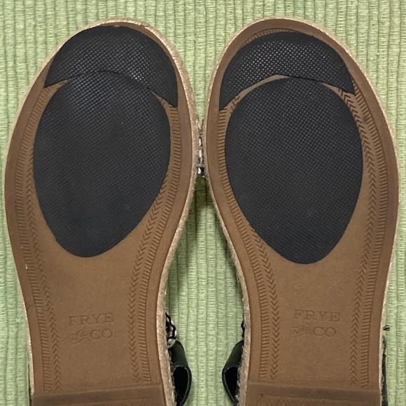 Frye & Co. Womens Kole Asymmetrical Black/White Strap Espadrille Sandals SZ 6.5M - Picture 9 of 11